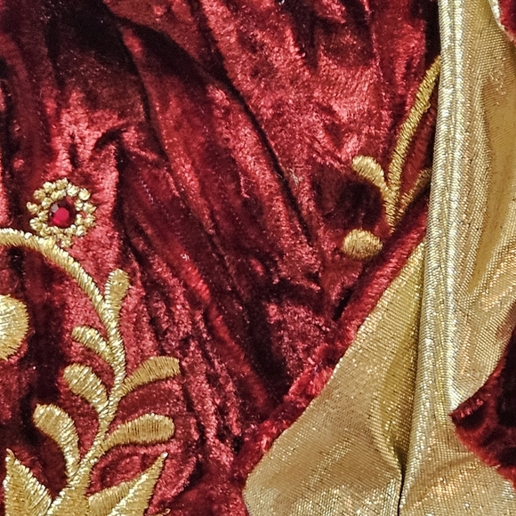 1997 Vintage Holiday Ball Porcelain Barbie Collection by Mattel - Picture 4 of 11